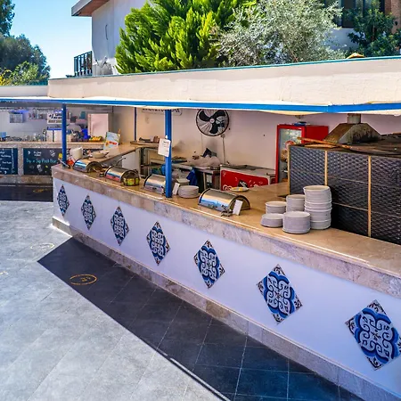 By Z オルデニズ